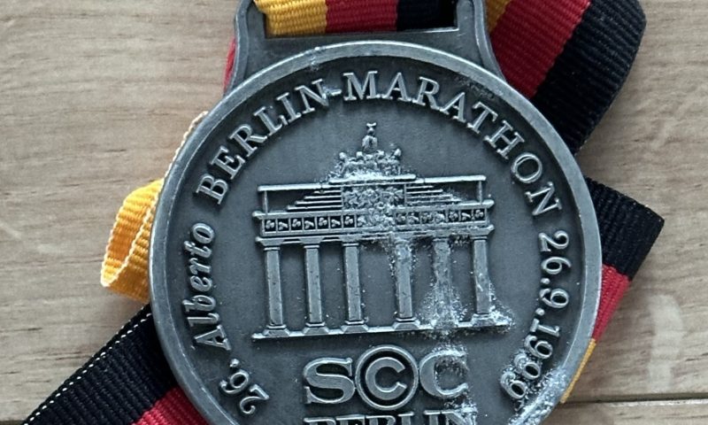 Medaille vom Alberto Berlin Marathon 26. September 1999