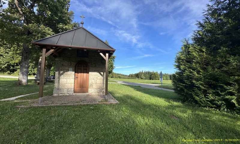 Die Kapelle oberhalb von Deilingen