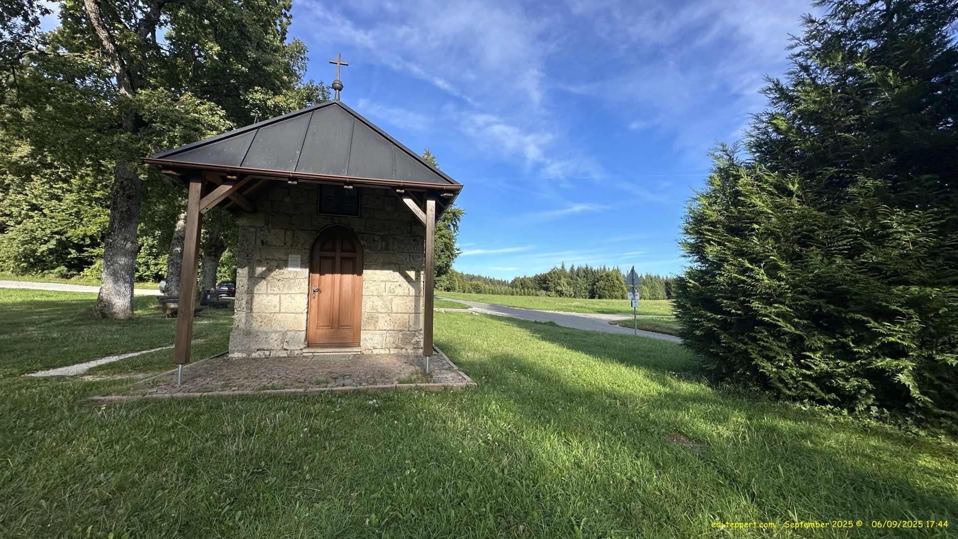 Die Kapelle oberhalb von Deilingen