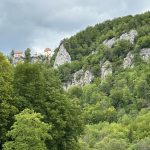 Blick auf die Burg Wildenstein im Donautal