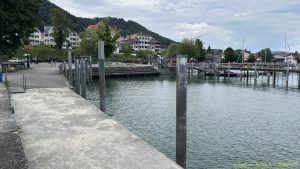 Bodmann Hafenpromenade - der See hat hostorisch wenig Wasser